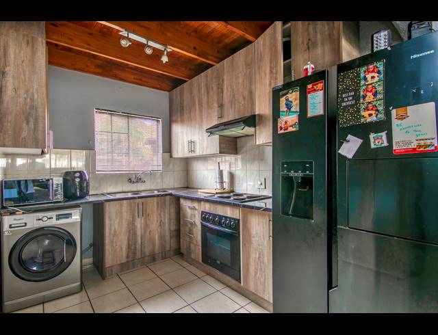 2 BEDROOM APARTMENT FOR SALE IN WELTEVREDEN PARK